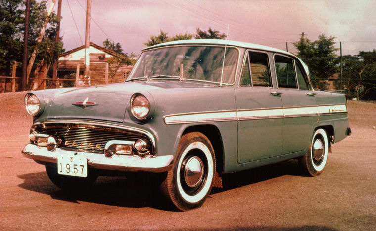 1st Generation Nissan Skyline: 1960 Prince Skyline ALSI D1 Deluxe Picture